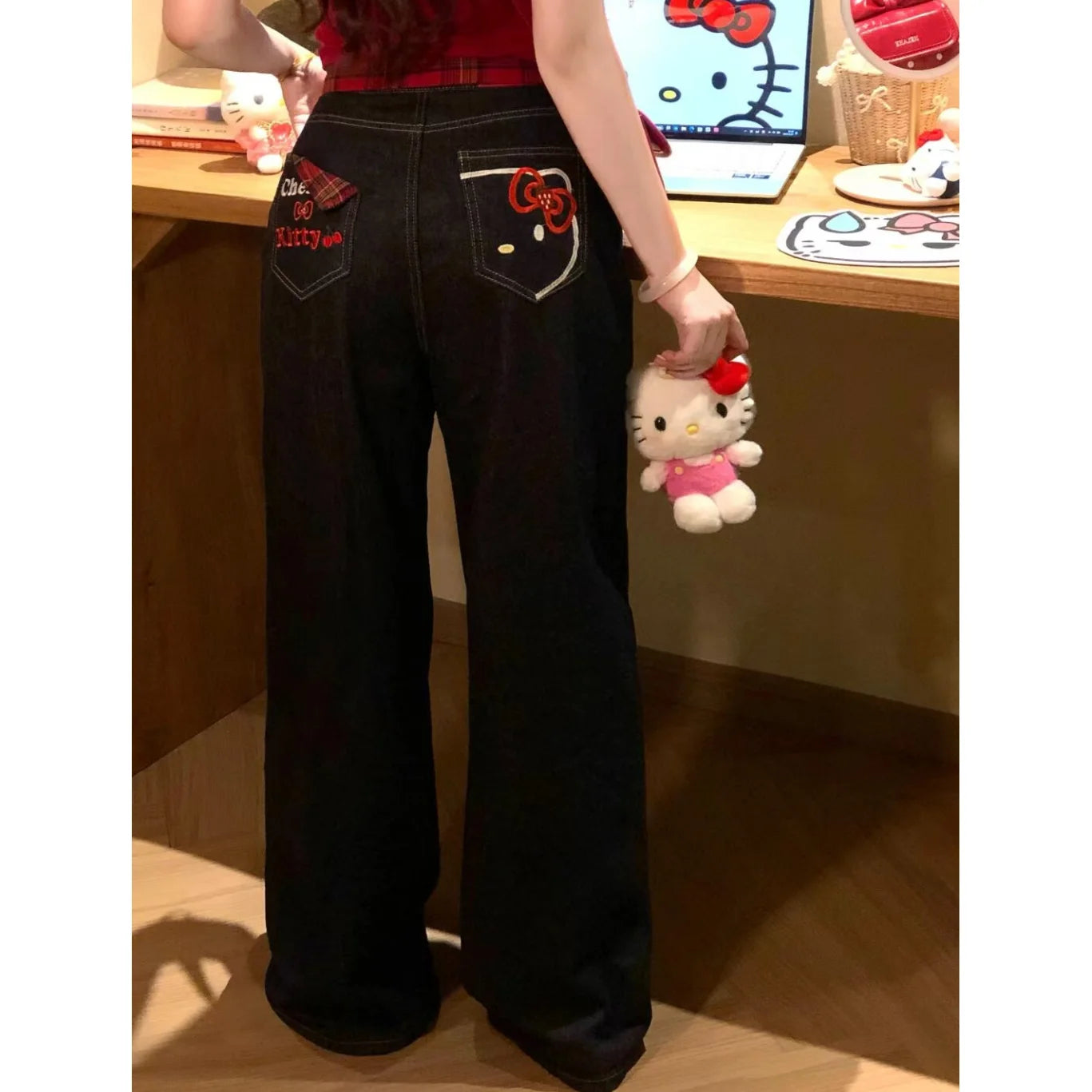Jean Y2K kitty